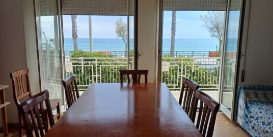 CIN: IT059032C2L3VO25DK -RIF. AFF.135 – Per l’estate – Appartamento FRONTE MARE – VISTA MARE – cod. code 7026